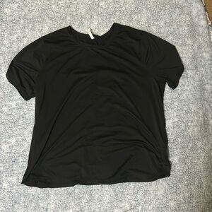 Fabletics T shirt